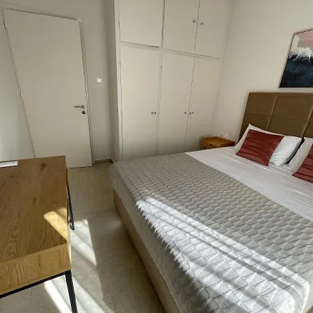 Apartamento Luxury In The Center Calamata